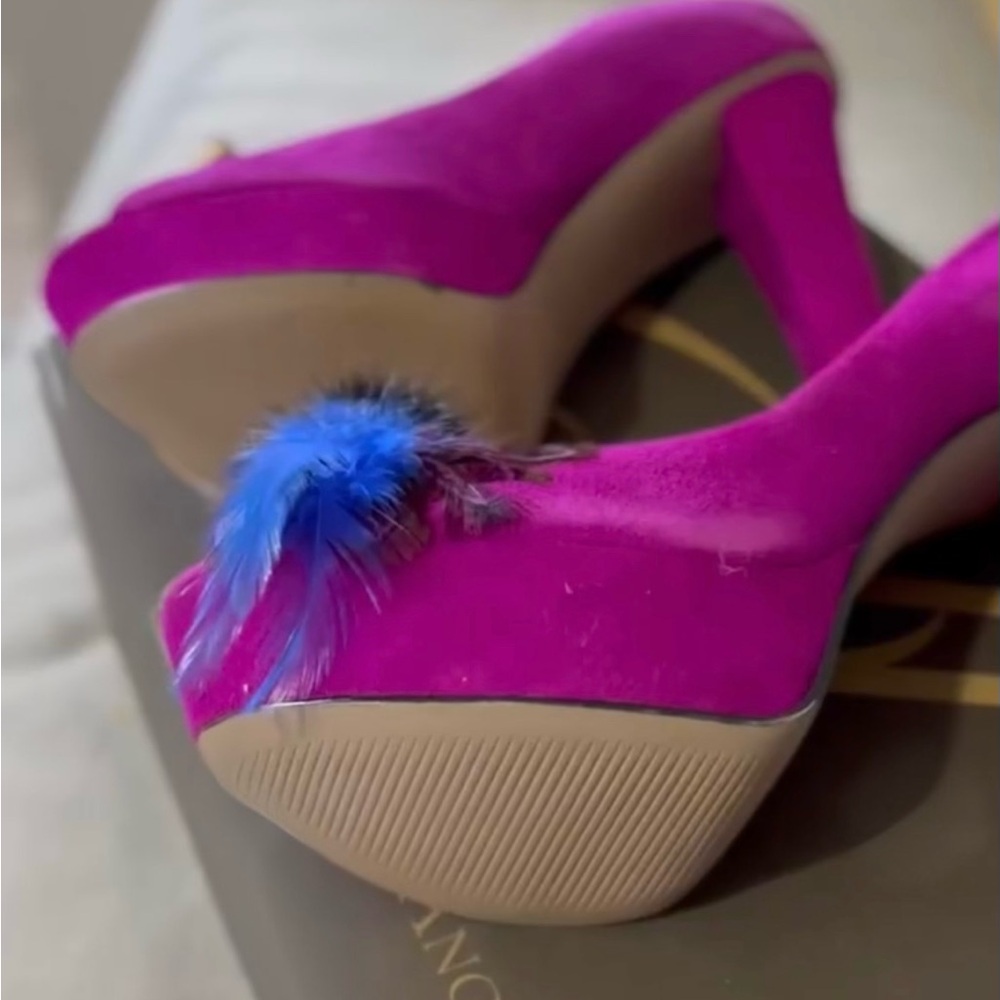 Enzo Angiolini Real Dark Pink Suede & Mink Fur heels. One of a kind Vintage - Picture 6 of 8